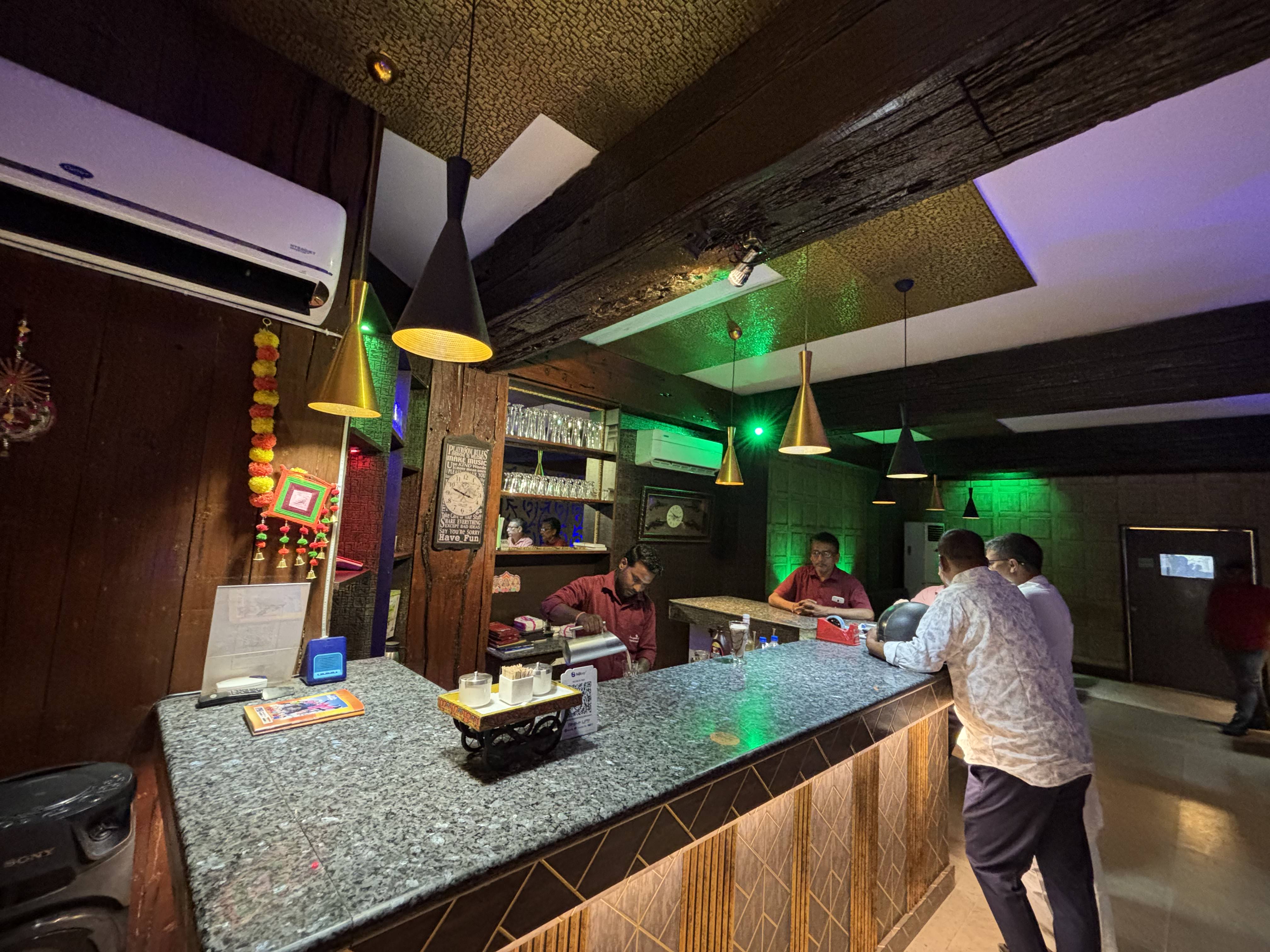 Restaurant gallery